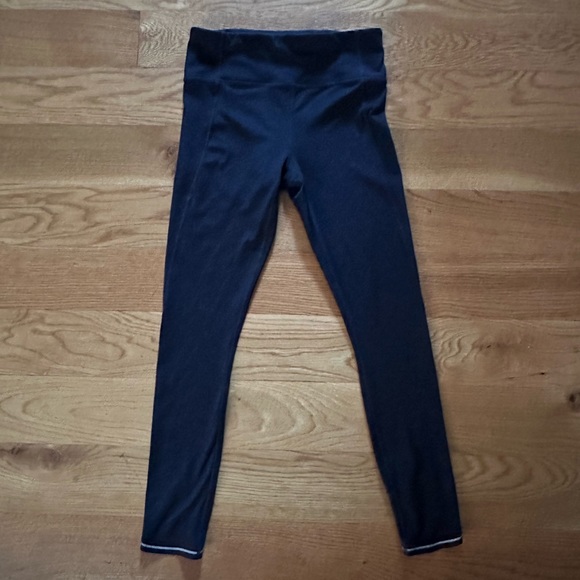 Athleta Run Free 7/8 Tight - Picture 5 of 12